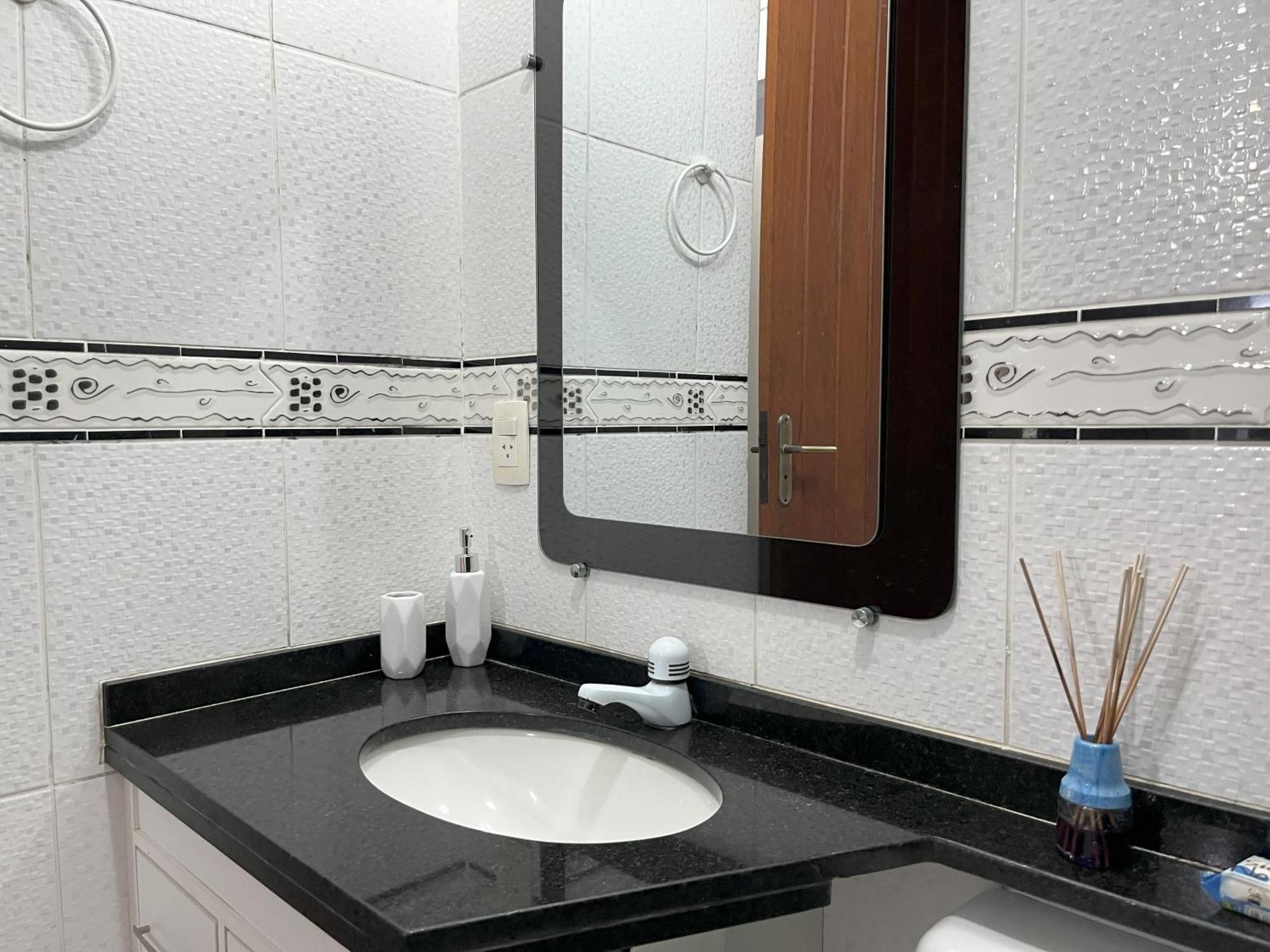Casa Tartarugas Homestay